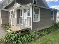 3bed -1 bathApartment in town mins to UMF or Hospital Hotels near Octagon House