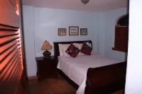 Paradise Found!  Beautiful Private Villa On The Sea in the Village of Placencia!