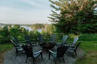 Newly Renovated Secluded Cottage Hotels near SS Bigwin Cruise