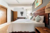 LA AMADA CANCUN LUXURY CONDO 3 BR STEPS FROM BEACH MARINA