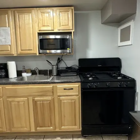 Gorgeous private studio close to EWR, NYC & Kean U