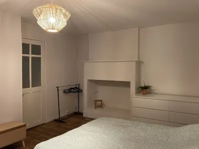 Town house Hypercentre de Cahors T2 Hotels near Paradis Blanc