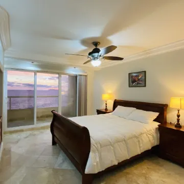 Amazing oceanfront condo 2bed/2br on the 10th floor at La Jolla Del Mar Rosarito