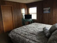Crooked Creek Ranch Gate House ハミルトンのホテル