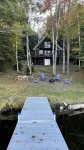 Peaceful Lakefront Chalet