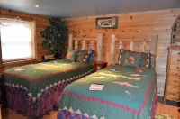 English River Cottage Tuckasegee River 15 minutes away from Cherokee Hotels near Noon