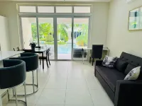 Modern 1 BR KING Bed with Pool NR Beaches Hotels in Oistins