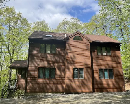 Beautiful Waterville Estates country home Hotels in Campton