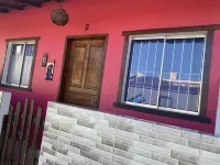 Seasonal house block from Jacaraipe beach -100 meters from the beach.