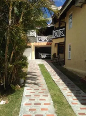 On Peninsula. Sea view, Beach 3 Min drive. Quiet neighborhood. Windjammer 4 m d