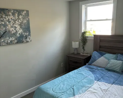 Modern Comforts: Discover the Best of Oswego from Our Stylish Retreat! Hotels in Oswego
