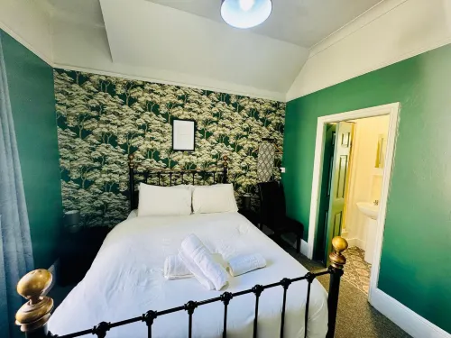 Number 19 Brighton - Bed and Breakfasts