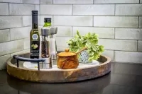 Cozy Lakefront Loft-Downtown Prime Location!