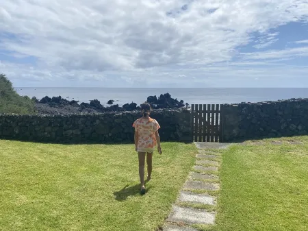 Life on Quinta do Mar-new Oceanfront Condo Oasis -oceanside 2BR Condo Oasis Отели в г. Ангра-ду-Эроижму