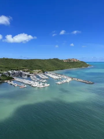 Couples Retreat Studio Ocean Front,300MB WiFi.  SuperHost!!