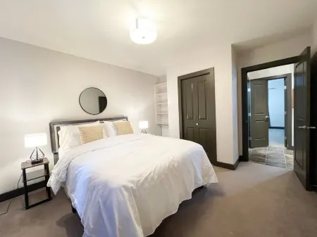 Modern Comforts Downtown Living within walking distance to all the conveniences