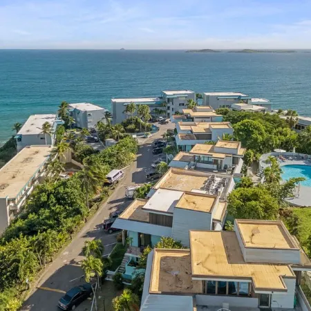 Steve's Seaside Condo-2 Bedrooms-3 Beautiful Pools- Regatta Point Villas