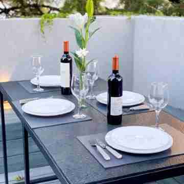 Palermo Soho Jewel with Private Rooftop and BBQ Terrace Dining/Meeting Rooms