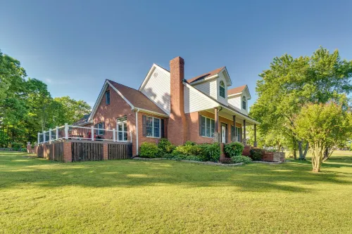Spacious Greenbrier Vacation Rental on ~ 4 Acres! - Boutique
