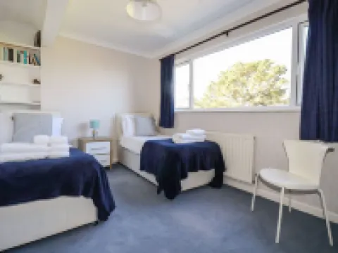 Trevow Hotels in Camborne