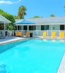 Park Shore Suites St Pete Beach - Beach