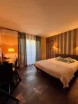 Hôtel Restaurant Le Vinois فنادق في Prayssac