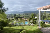 Miravalle Suites - ที่มีสระว่ายน้ำ