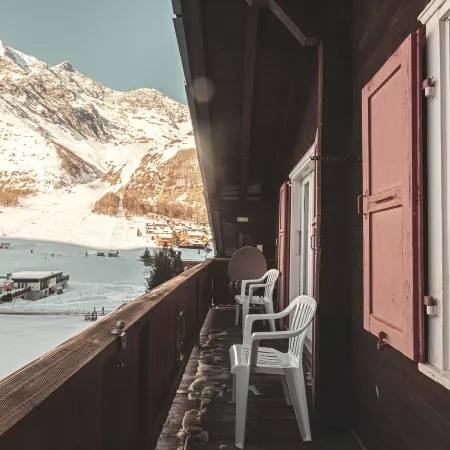 Hotel the Larix Ski-in Ski-Out