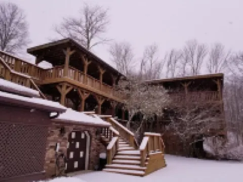 The Inn at Dresden Hotels in 