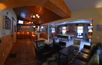 Hyde Away Inn Hotels in Fayston