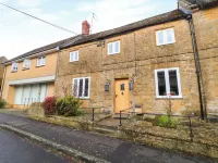 Greenham Cottage Hotels in Norton Sub Hamdon