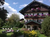 Landhaus Ertle - parking
