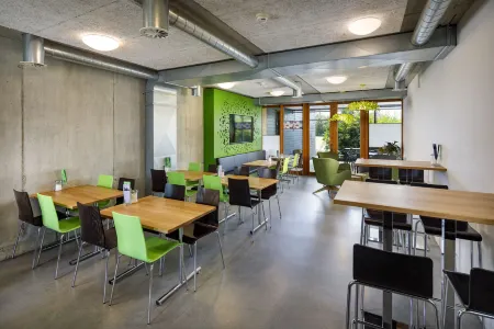 Backpackers Villa Sonnenhof - Hostel Interlaken Отели в г. Гштейгвилер