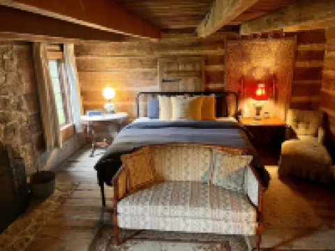 Coulter Farmstead Hotels in Hempstead County