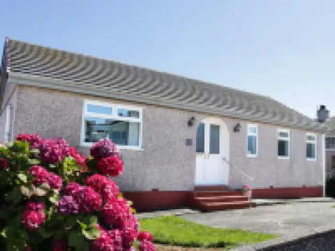 Bay Lodge Hotels in Amlwch