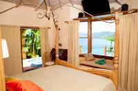 Maca Bana Hotels in True Blue