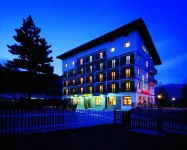 Hotel Panoramique Hotels near Chantorné
