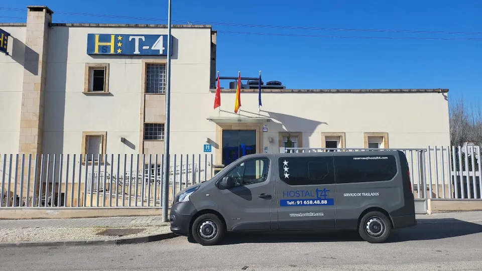 Hostal T4