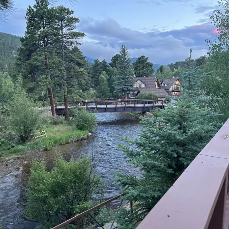 River Ridge Cottages