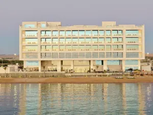 Waves Hotel