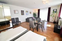 Pension am Schloss Hotels near Schwerin Hauptbahnhof Railway Station