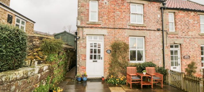Ghyll Cottage Hotels in Ryedale District