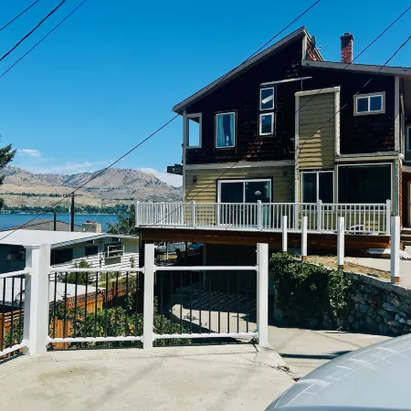 Water Street Retreat