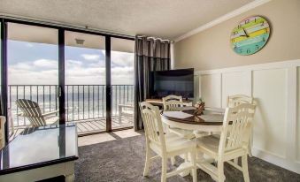 1107 Surf's up by Atlantic Towers