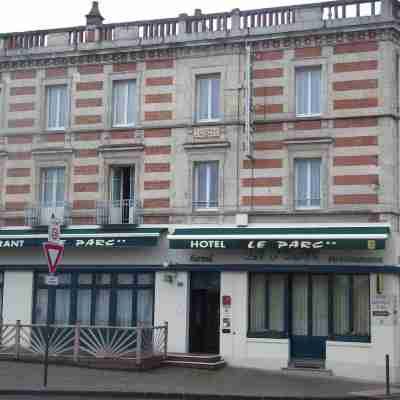 Hôtel Restaurant du Parc Hotel Exterior