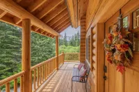 Bearfoot Chalet 3 Bedroom Home by NW Comfy Cabins - Lodges