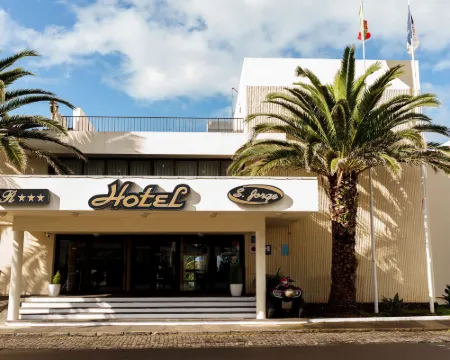 Hotel Sao Jorge Garden Hotels in Velas