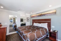 Continental Lodge Hotels in Alameda
