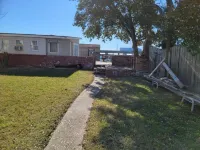 The Boat House - Water Front, Wifi, Pet Friendly 1 Bedroom Home by RedAwning - Holiday bungalows