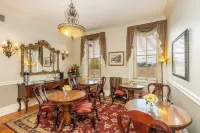 The Londonderry Inn Hotels in Mount Joy Township